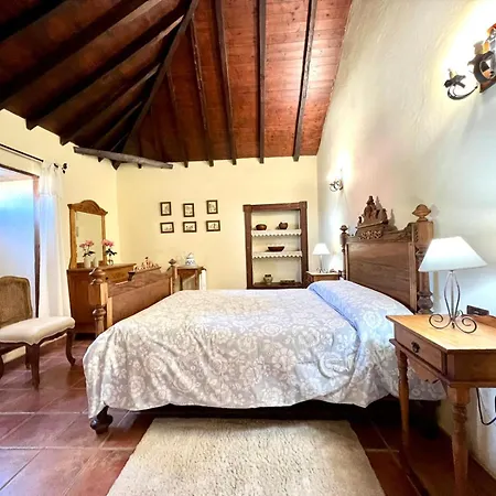 Casa Rural Con Vistas Al Mar Y Wifi Gratuita En Guia de Isora (Tenerife)
